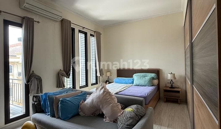 For Sale Manyar Permai PIK North Jakarta Land Size 7x25 Freehold Title 3 Floors