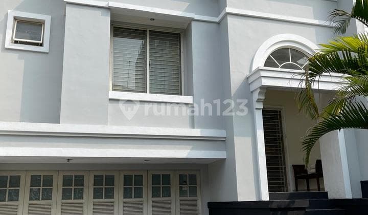 FOR SALE & FOR RENT BGM House PIK1 Akasia Golf 3 floors Land Area 8x18m² SHM South facing