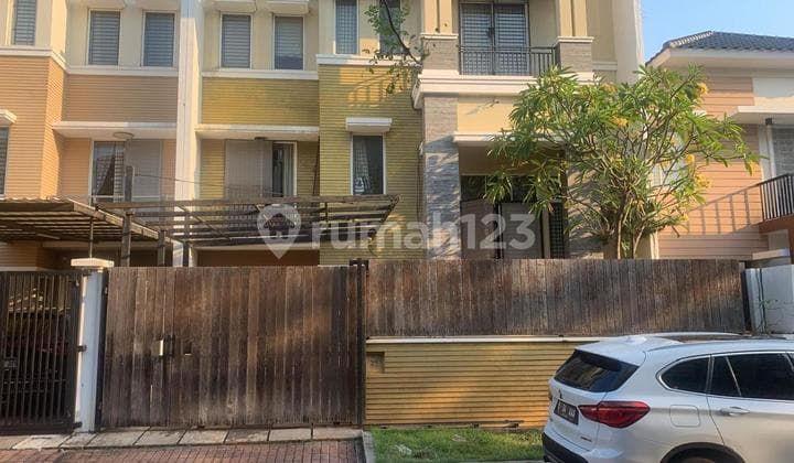 DIJUAL CEPAT Rumah Mewah Layar Permai PIK, SHM Lt 150 m2 3 Lantai