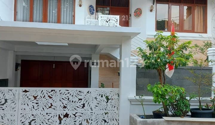 Dijual Rumah Cantik Nyaman Di Komplek Bukit Pajajaran Bandung