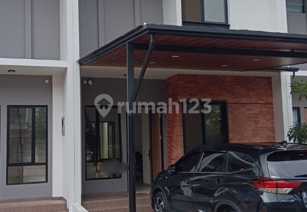 Rumah 2 Lantai Di Lingkungan Elite,strategis,nyaman ,aman. Dg Harga Murah. Dekat The Park Mall, Indogrosir, Farmers Market, Hy Fresh Swalayan, Starbuck Caffe, Burger King, Mc Donald, Hoka2 Bento, Rs Brawijaya, Rs Setia Mitra Keluarga, Tollgate Pamulang -d