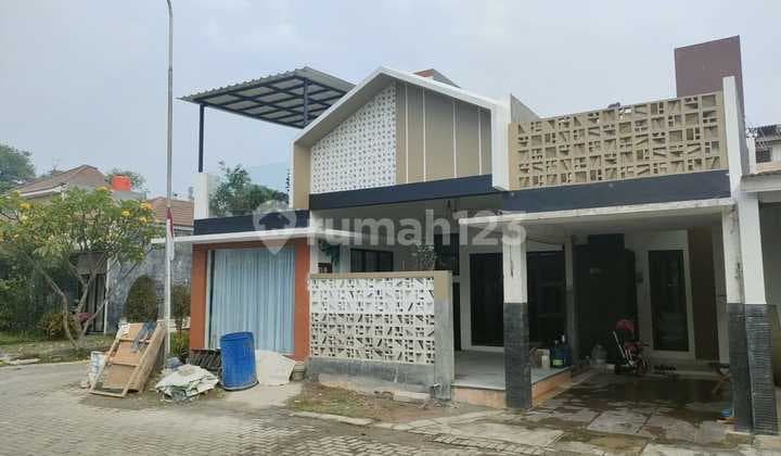 Termurah Rumah Cluster Modern 2 Lantai Di Bojongsari Depok. Dg Banyak Bonus. Dekat The Park Mall, Indogrosir, Hy Fresh Swalayan, Rs Mitra Keluarga, Rs Brawijaya, Perbankan, Sekolah2, Exit Toll Pamulang Bandara Soeta, Pamulang - Depok. Exit Toll Sawangan -