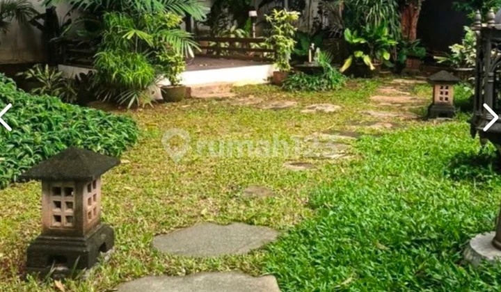 Rumah di Lokasi Strategis; Dekat MRT, Pusat Bisnis, Dll di Jl. Prapanca Raya, Kebayoran Baru, Jakarta Selatan