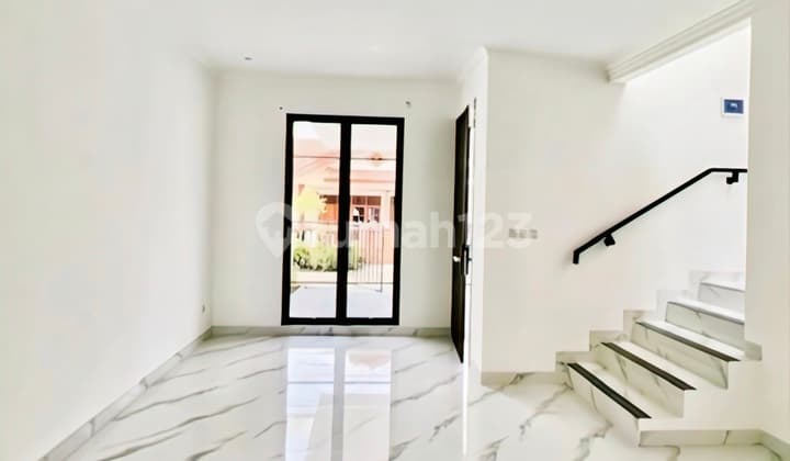 Dijual Cepat!! Dekat Akses Pintu Tol, Stasiun KRL, Rs, Mall, Sekolah, Dll di Komplek Deplu, Bintaro, Pondok Aren