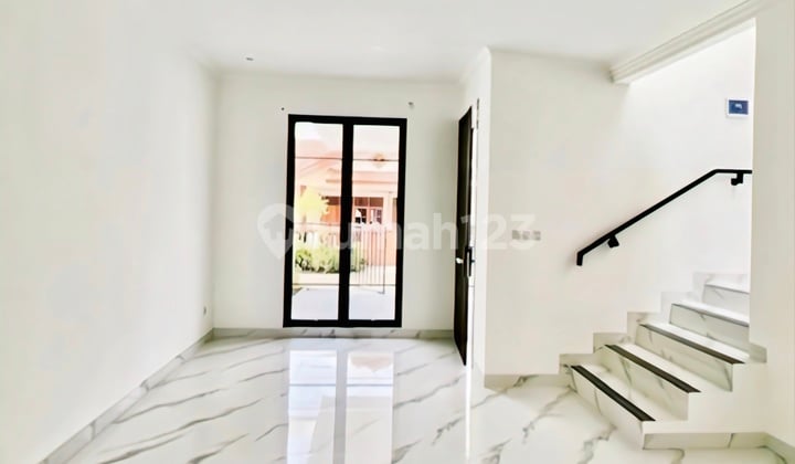 Dijual Cepat!! Dekat Akses Pintu Tol, Stasiun KRL, Rs, Mall, Sekolah, Dll di Komplek Deplu, Bintaro, Pondok Aren