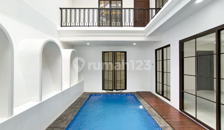 Istimewa! Lokasi Strategis; Dekat Akses Tol, Staaiun KRL, Rspib, Bxc Mall, Sekolah, Pusat Perbankkan, Perkantoran, Dll *Ada Kolam Renang* Dl Jlm Mertilang, Bintaro Jaya Sektor 9