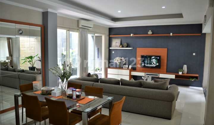 Dijual Cepat, View Taman, Lokasi Strategis, Dekat Akses Tol, Stasiun KRL, Mall, Rs, Dll di Kebayoran Residence, Bintaro