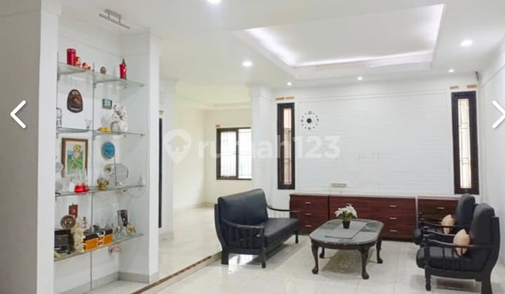 Rumah Lokasi Strategis, Dekat Akses Tol; MRT, Pusat Bisnis/ Perkantoran, Dlli Jl. Gaharu, Cipete, Jakarta Selatan