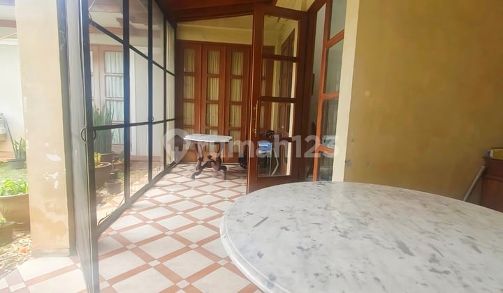 Dijual Cepat!!! Nego!! Rumah Luas, Hanya 3 Menit Menuju Pintu Tol; Mrt; Dll Di Perumahan Taman Rempoa Indah