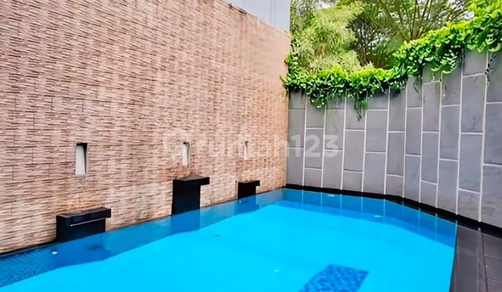 Dijual Cepat! Rumah Luas & Mewah Ada Kolam Renang, Lokasi Strategis; Dekat Akses Tol; Stasiun Krl,Bxc Mall, Rspb, Sekolah, Dll di Kebayoran Residence, Bintaro Jaya 7