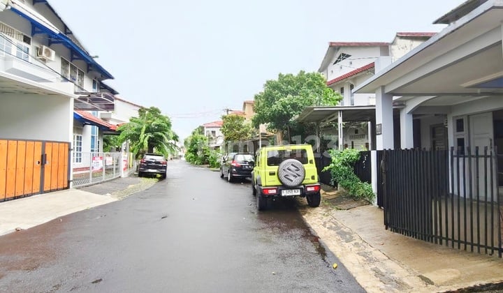 Rumah Murah!!! Di Jual Cepat Di Jl. Mandar Bintaro 3, Hanya 2 Menit Menuju Stasiun Dan Pintu Tol, Bintaro Jaya Sektor 3