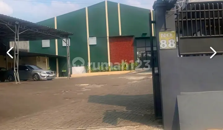 Gudang Siap Pakai, Lokasi Strategis; Dekat Akses Tol, Stasiun KRL, Mall, Rs, Dll di Jl Merpati Raya, Ciputat, Tangerang Selatan