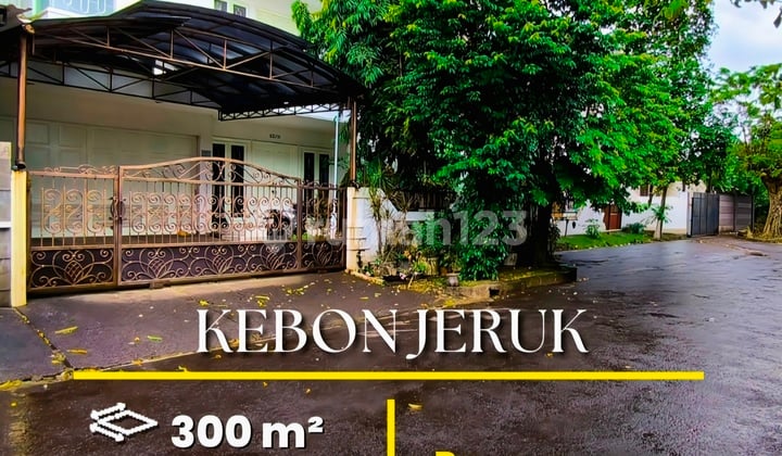 Dijual Cepat!! Rumah Luas, Lokasi Strategis; Dekat Akses Tol, Mall, Rs, Pusat Bisnis, Sekolah/ Kampus, Dll di Taman Kebon Jeruk, Jakarta Barat