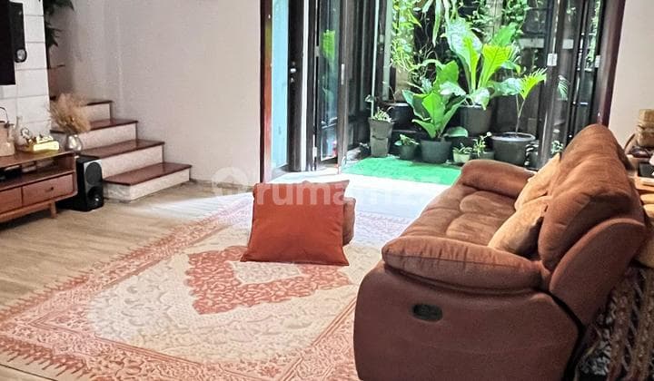 Rumah Bagus Lokasi Strategis; Dekat Akses Tol, Sta KRL, Mall, Rs, Sekolah,Dll di Puri Bintaro, Bintaro Jaya Ssktor 9