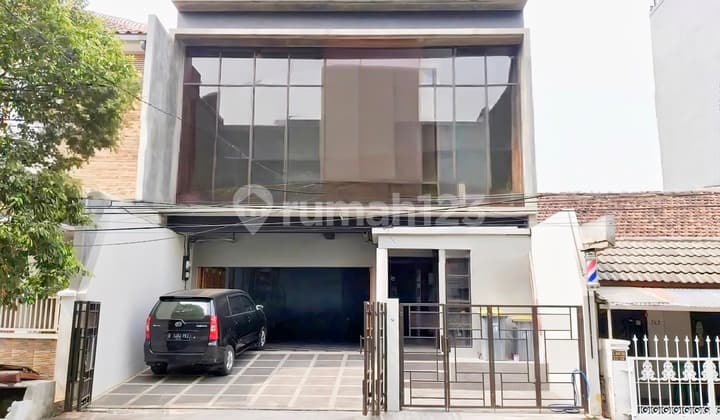 Dijual Cepat!! Murah! Mini Building, Lokasi Strategis Di Bendungan Hilir, Jakarta Pusat.