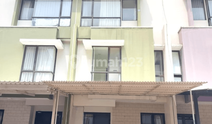 Rumah Kost di cluster Alloggio 3lt 5x14 70m Summarecon Serpong Tangerang