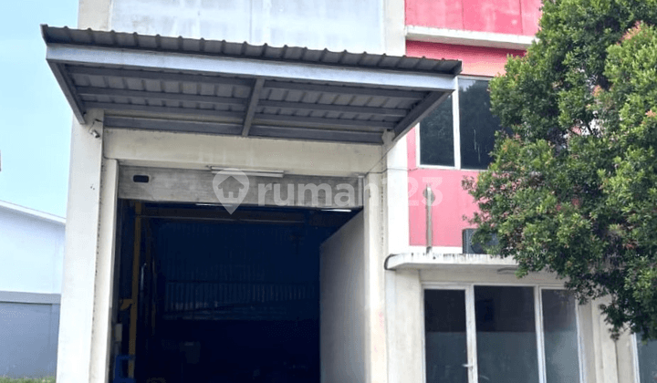 Business Center Warehouse Area 9X33 297M West Karawang