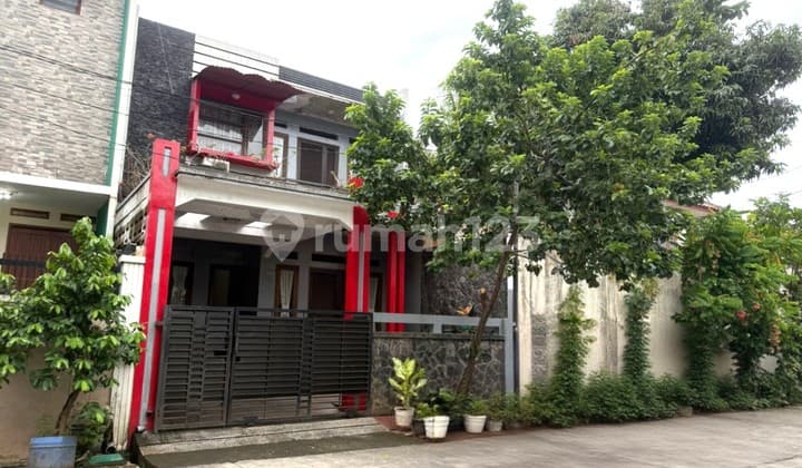 Rumah Komplek Billy Moon 2Lt Luas 117M Duren Sawit Jakarta Timur