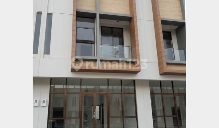 Ruko The Savoy 2Lt 6X17 102M Jgc Jakarta Garden City Cakung