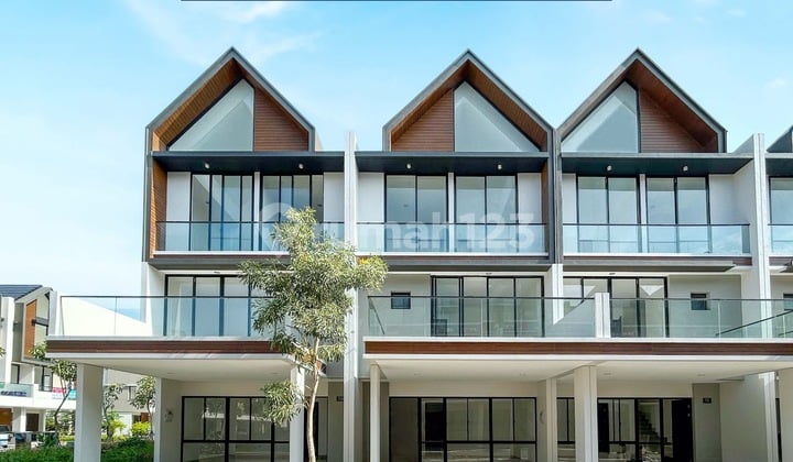 Di Sewa Rumah Osaka Residence Pik2 Uk6x10