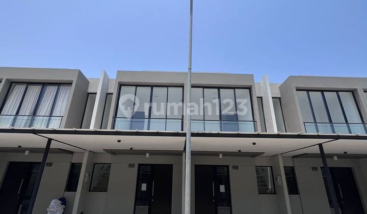 Di Jual Rumah Milenial Uk4,5X10 Pik2 Unfurnished