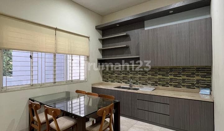 Dijual Rumah Crown Golf Pik1 Uk8x31 Sudah SHM