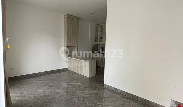 Di Sewakan Rumah Pik2 Uk6x10 Hoek Furnished