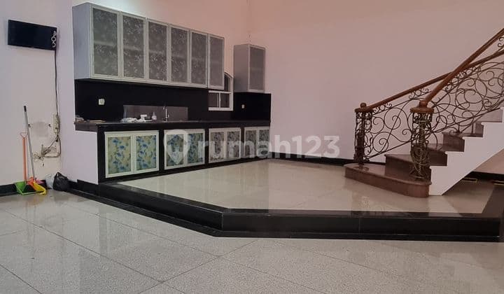 Dijual Rumah Pluit Uk 18x20 Hoek Siap Huni