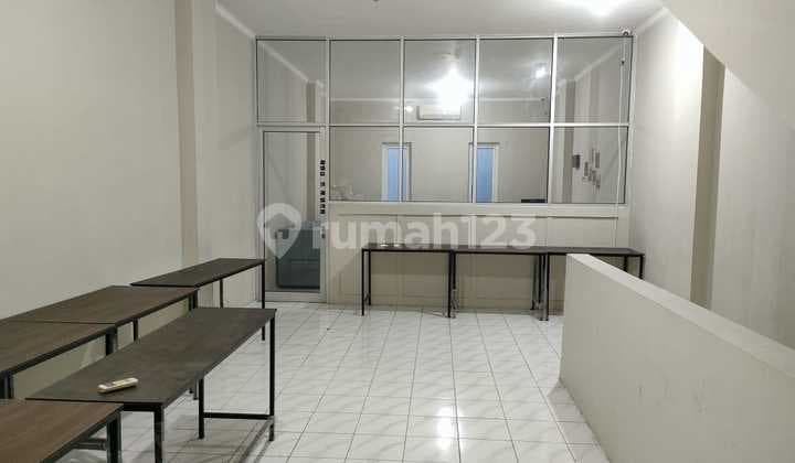 Cheap Shop House for Rent in Pantai Indah Kapuk
