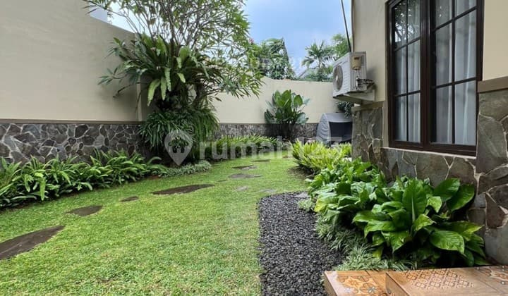Dijual Rumah Cantik dan Luas Dekat Bintaro - Pr 12514