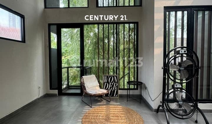 Rumah Minimalis Industrial Estetik Siap Huni di Bintaro Jaya Pr 17621
