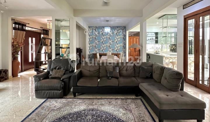 Rumah Dijual 2 Lantai Siap Huni Di Tanjung Barat Jaksel 13252 Oc