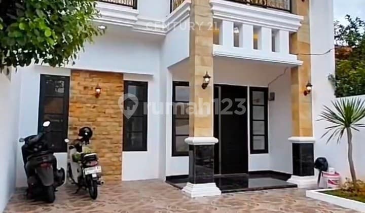 Rumah Cantik Siap Huni Semi Furnished di Jagakarsa Jaksel - Pr 16651