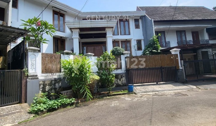 Dijual Rumah Siap Huni Dengan Swimming Pool di Sektor 9 Bintaro 11639 oc