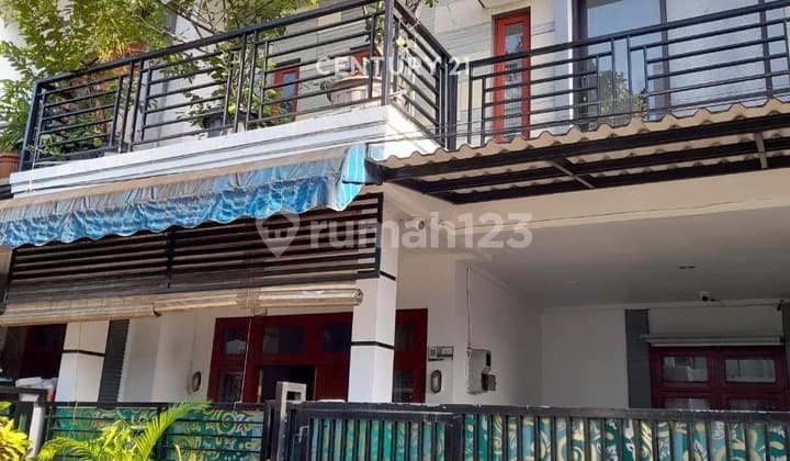 Beautiful 2-Story House in Pondok Aren Rn 14142