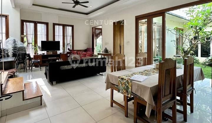 For Sale Modern Tropical House in Tanah Kusir, South Jakarta Ef16226