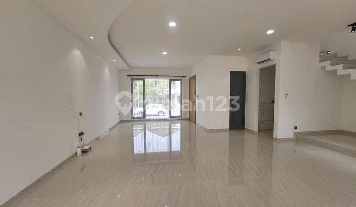 Jual Cepat Dan Murah Rumah Suvarna Sutera 2 Lantai 10x25