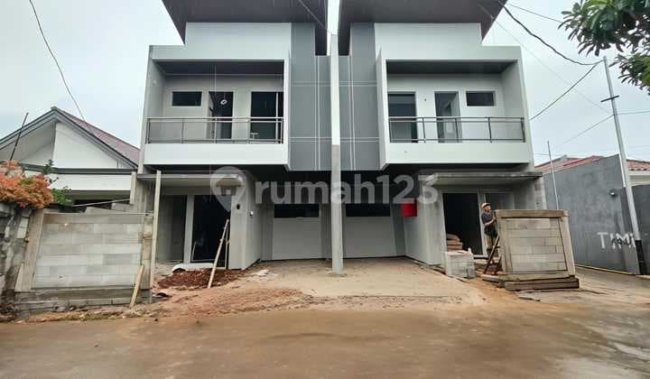 Dijual Rumah Baru Dkt Bintaro dan Graha Raya