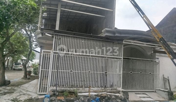 Rumah Toko Murah 2 Lantai Stategis