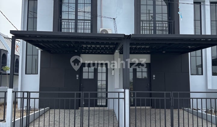 Rumah Murah Modern Plus Perabot di De Naila Park