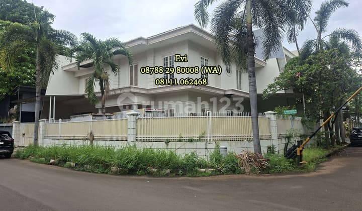 For Sale Hook House in Taman Permata Buana, Kembangan, West Jakarta