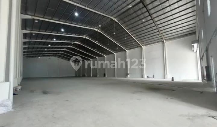 Gudang Produksi - Cikarang Bekasi Akses Kontainer Siap Pakai