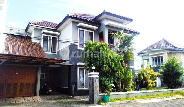 Rumah Mewah 2 Lantai Di Perumahan Cluster Jombor Sleman