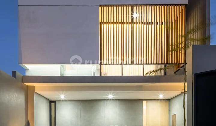 Unique 2-storey house with cheap Japanese industrial design.