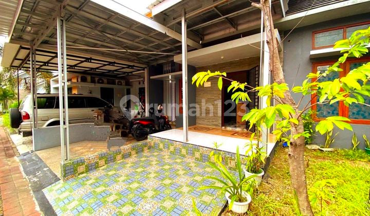 Rumah cluster mewah di perumahan pondok permai kertonatan