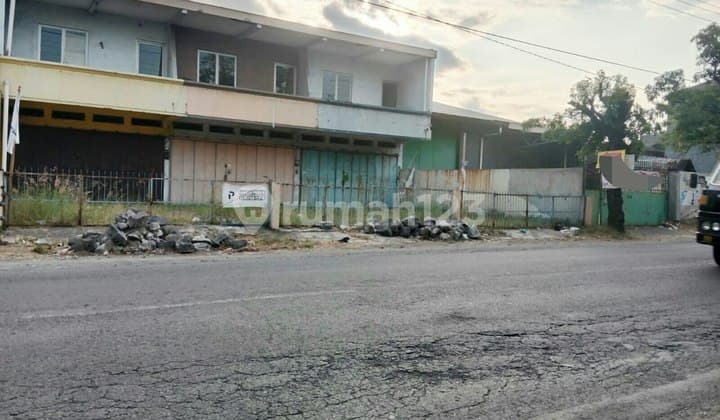 Gudang 955 M2 Pinggir Jalan Raya Kadipiro Banjarsari Solokota