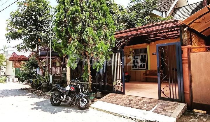 Beautiful Move-In Ready House in Telukan Solo Baru Housing