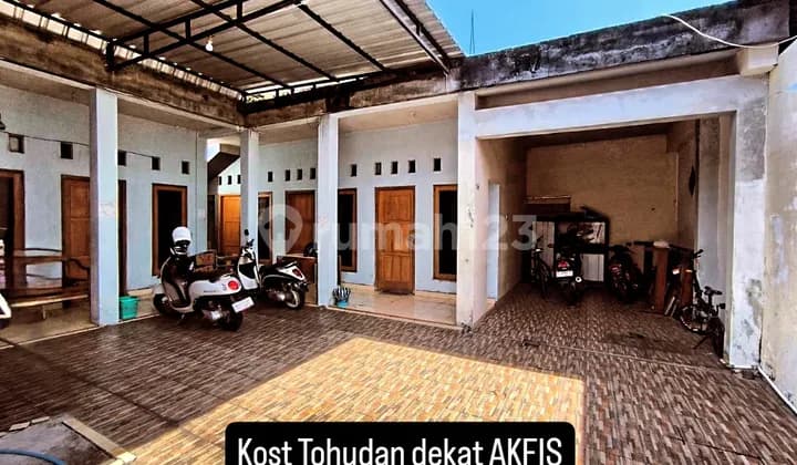 Full Boarding Room Occupied Near Akfis Tohudan Colomadu Campus