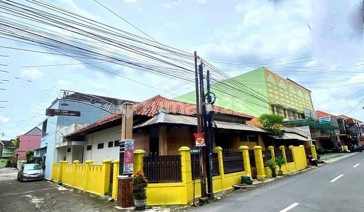 Rumah 350 M2 Hitung Tanah Dijalan Utama Gonilan Ums