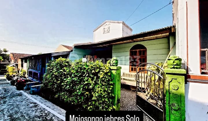 Rumah Murah 90 M2 Di Mojosongo Jebres Solo